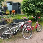 아파트 B3 - Bike & Bed *