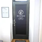 아파트 B3 - Bike & Bed *