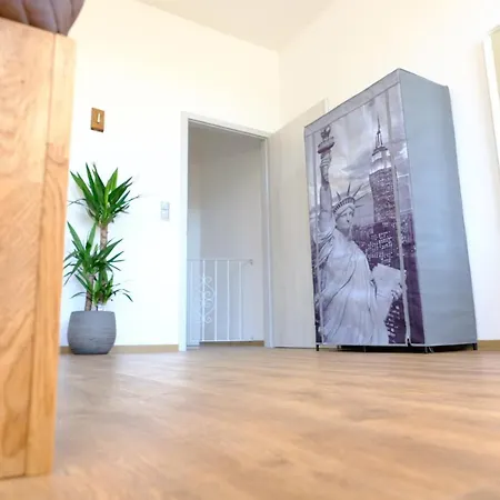 B3 - Bike & Bed Apartment